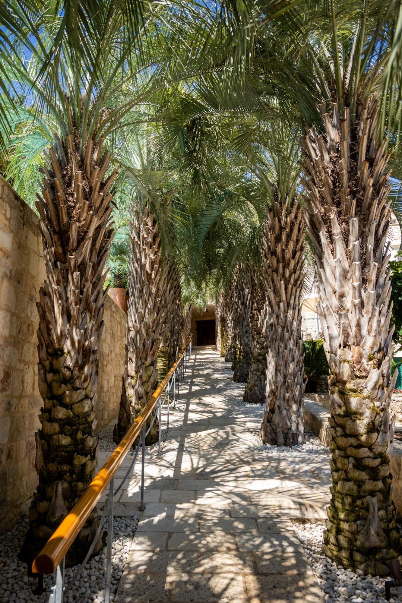 Hotel Lemongarden - Adults Only Sutivan Kültér fotó
